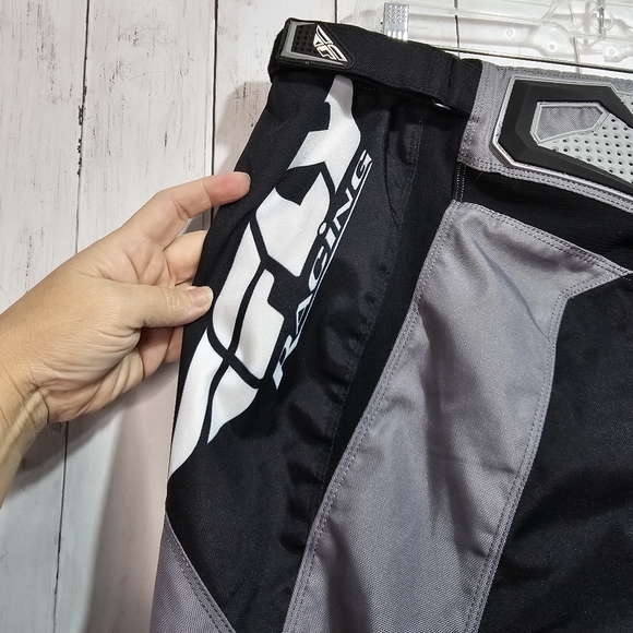 Fly Racing F-16 Powersports Riding Pants Size 40 Adjustable Waist Black Gray. - Picture 4 of 11